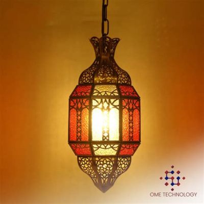  The Mosque Lamp: A Symphony of Light and Ornamental Grandeur!